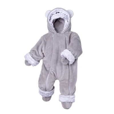 Zimní kojenecký overal Minky Teddy White náhled na komplet s rukavicemi, bačůrkami a čepicí od českého výrobce Esito.