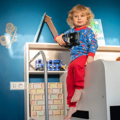 Chlapecké pyžamo Fotbal ve  vel. 86 - 110 v červené barvě od českého výrobce dětského oblečení ESITO