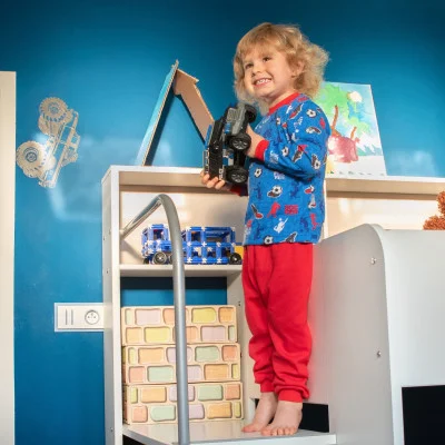 Chlapecké pyžamo Fotbal ve  vel. 86 - 110 v červené barvě od českého výrobce dětského oblečení ESITO