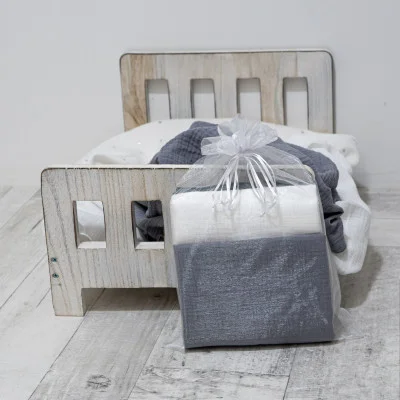 Mušelínové pleny bílá - šedá vyrobené z mimořádně jemné 100% bavlny. Dárkové balení od ESITO.