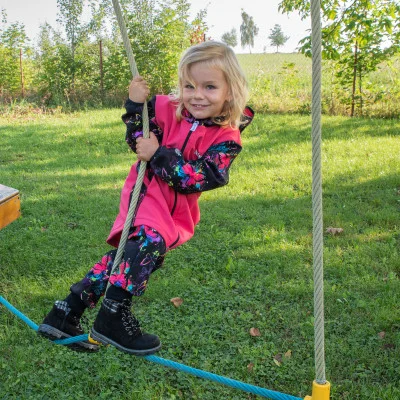 Sportovně elegantní dívčí softshellový kabát Motýl ve vel. 86 až 146. Originální český handmade od ESITO.