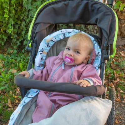 Rostoucí zimní softshellová kombinéza s beránkem vel. 56 - 98