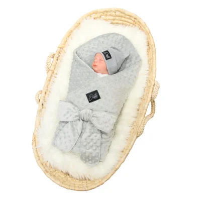 Letní zavinovačka pro miminko Minky Silver 75 x 75 cm. Rychlozavinovačka na léto od českého výrobce ESITO.