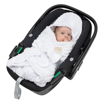 Fusak, zavinovačka do autosedačky Minky White 