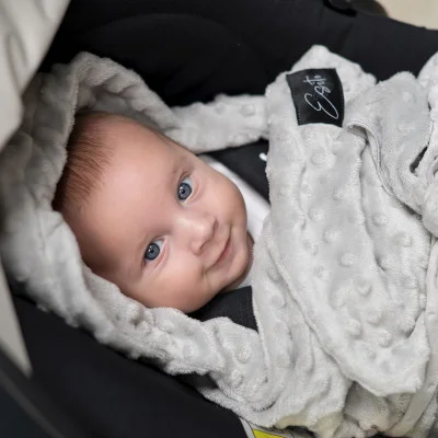 Fusak, zavinovačka do autosedačky Minky Pink 