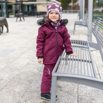 Dívčí zimní softshellový kabát s beránkem Fuchsie ve velikostech 86 až 146. Kvalitní české dětské oblečení od ESITO.