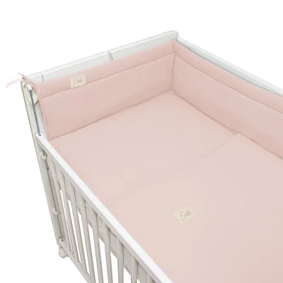 Luxusní mantinel mušelín do postýlky Pink od českého výrobce Esito.