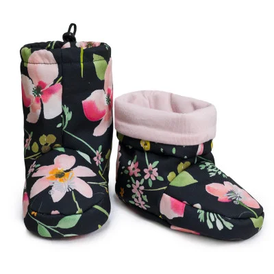 Barefoot softshellové capáčky Spring flowers od českého výrobce ESITO.