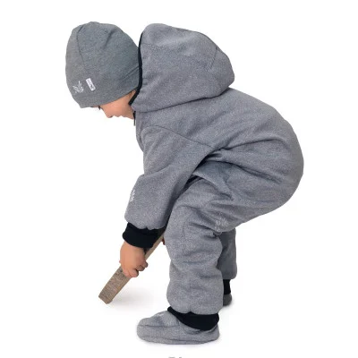 Rostoucí softshellová kombinéza s fleecem Šedý melír. Handmade od českého výrobce dětského oblečení ESITO.