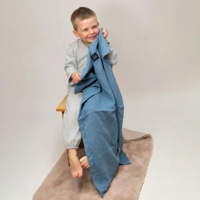 Mušelínová deka Denim blue live foto od českého výrobce Esito.