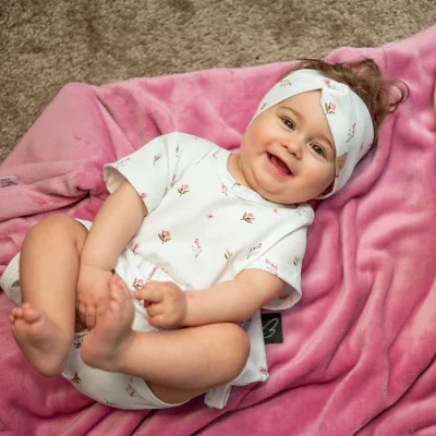 Čelenka do vlasů Jemný kvítek live foto od českého výrobce Esito.