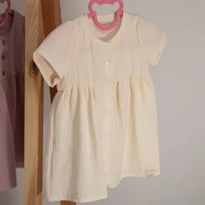 Mušelínové šaty Barunka Cream od českého výrobce Esito.