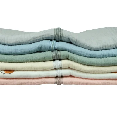 Mušelínový spací pytel s nohavicemi ilustrační foto všech barev od českého výrobce dětského oblečení Esito.