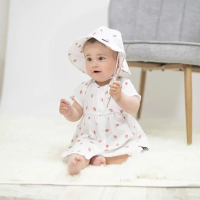 Mušelínové šaty Barunka Beruška live foto od českého výrobce Esito.