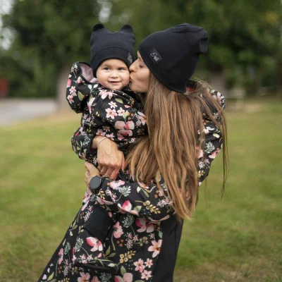 Rostoucí softshellová kombinéza s fleecem Spring flowers live foto od českého výrobce Esito.