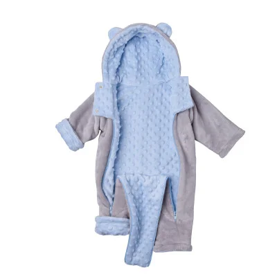 Zimní kojenecký overal Minky Teddy Blue náhled na rozepnutý overal pro snadné oblékání od českého výrobce oblečení Esito.