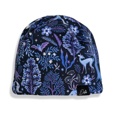 Jarní čepice Night forest od českého výrobce oblečení Esito.