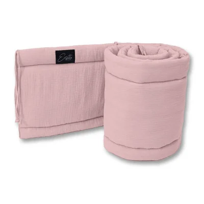 Luxusní mantinel mušelín do postýlky Powder pink od českého výrobce Esito.