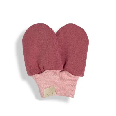 Dětské rukavice zateplené Warmkeeper Ruby red od českého výrobce oblečení Esito.