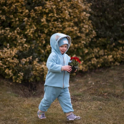 Dětská bunda Warmkeeper Teal ilustrační foto náhled na celý komplet od českého výrobce módy pro děti a dospělé Esito.