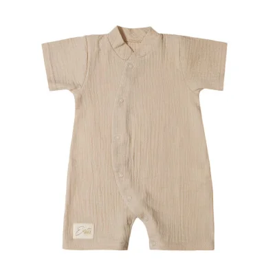 Letní overal pro miminko mušelín Ecru od českého výrobce oblečení Esito.