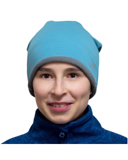 Zimní čepice spadená Tyrkysová, prodloužená čepice od českého výrobce oblečení ESITO.