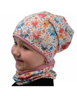 Dětská jarní čepice spadená Katya, prodloužená čepice s digitálním potiskem od českého výrobce oblečení ESITO.