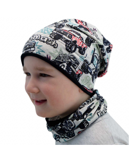 Dětská jarní čepice spadená Auto Smash, prodloužená čepice s digitálním potiskem od českého výrobce oblečení ESITO.