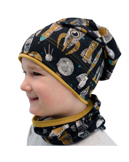 Chlapecká jarní čepice spadená Rakety, prodloužená čepice s digitálním potiskem od českého výrobce oblečení ESITO.